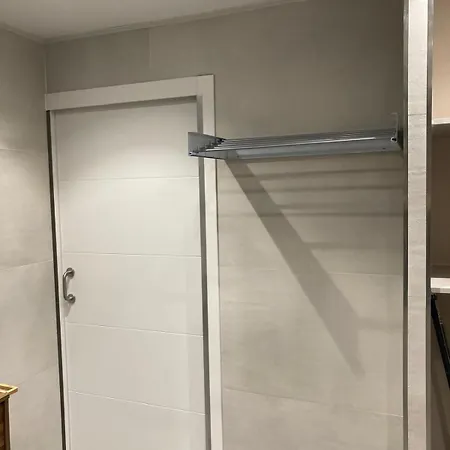 Amplio Estudio En Appartement *