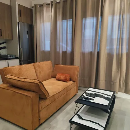 Amplio Estudio En Appartement