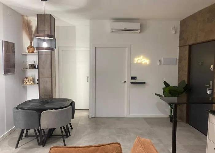 Amplio Estudio en Valencia