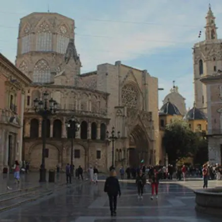 District Key - Arquitecto Gasco Apartament